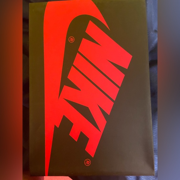 New in Box AIR JORDAN 1 RETRO HIGH OG GS 'GYM RED' - Picture 5 of 14